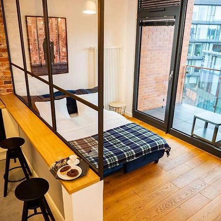 Chic Apartment In Historic Koneser Area Varsóvia Exterior foto