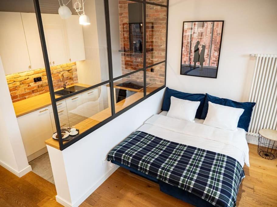Chic Apartment In Historic Koneser Area Varsóvia Exterior foto