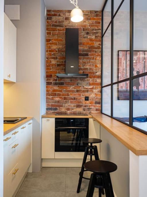 Chic Apartment In Historic Koneser Area Varsóvia Exterior foto
